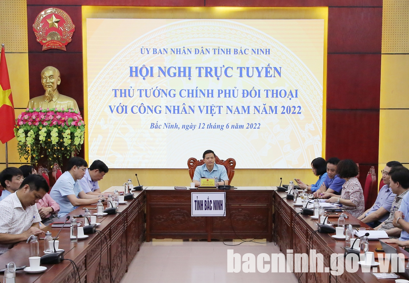 Thủ tướng Chính phủ Phạm Minh Chính đối thoại với hơn 4.500 công nhân lao động